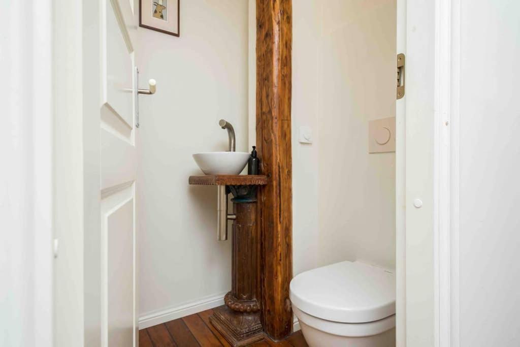 Best Location, Beautiful And Quiet Old Town Apt. Talin Exterior foto